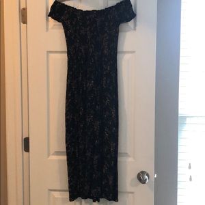 Kimchi Blue - Black Off the Shoulder Floral Dress